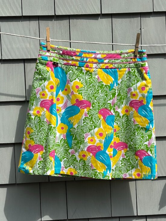 Lilly Pulitzer Dresses & Skirts - Lilly Pulitzer Tropical Toucan Print Skort Size 6 Like New